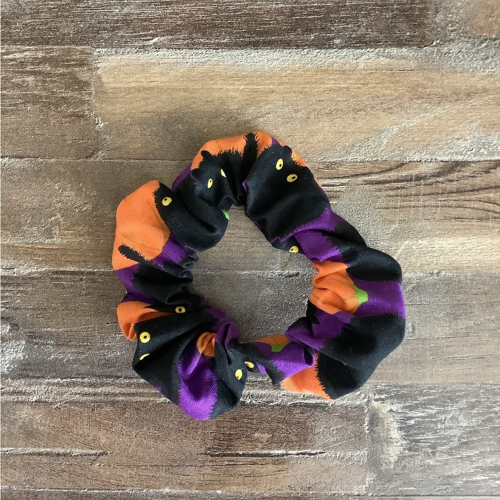 Black and Orange Hair Accessory Set
